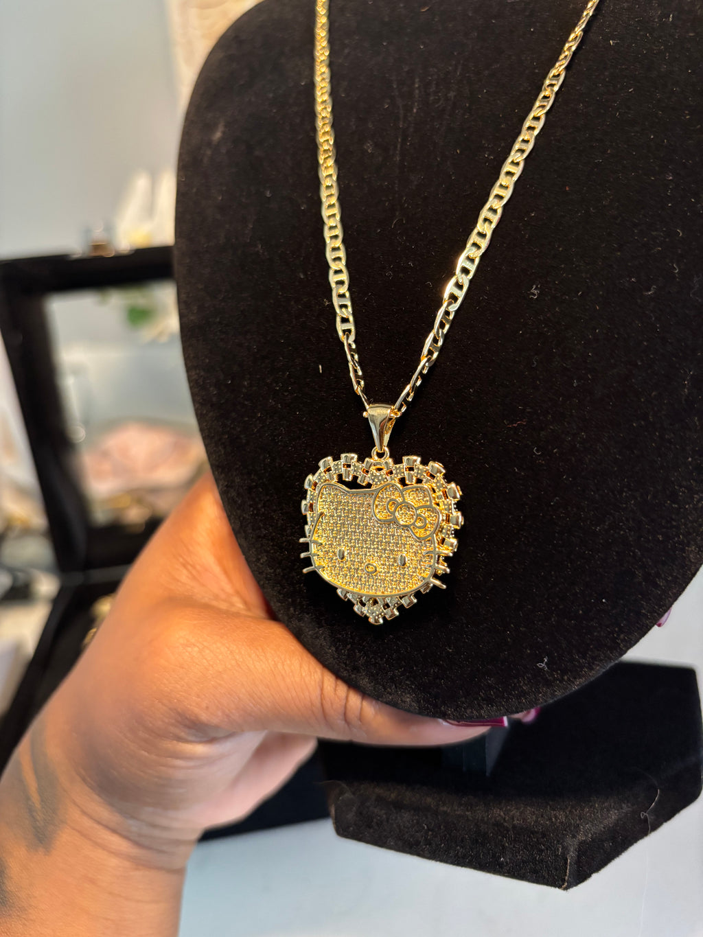 WeLUV HK Rolex Heart Necklace